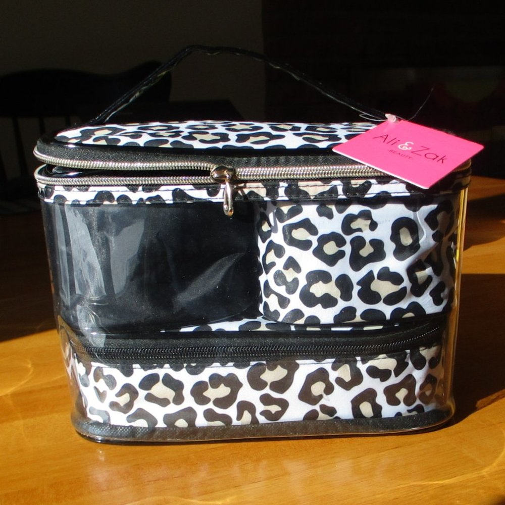 Ali & Zak Travel Set